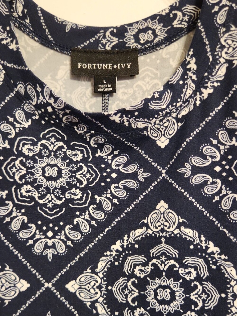 Fortune + Ivy Navy and White Sleeveless Printed Mini Dress - Picture 3 of 4